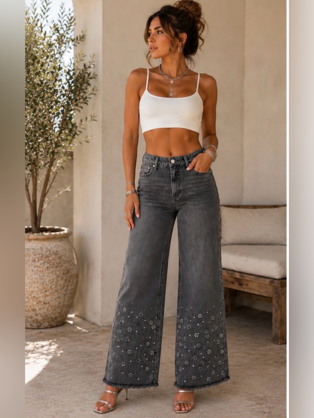 BCBGeneration Charcoal Embellished Wide Leg Jeans Size 27 NWT